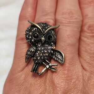 Vintage-Inspired Black Crystal Owl Ring - Women Jewelry